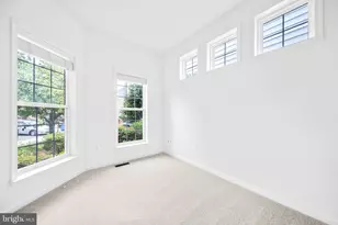 8303 Allerdale Ct, Lorton, VA 22079 - Photo 2