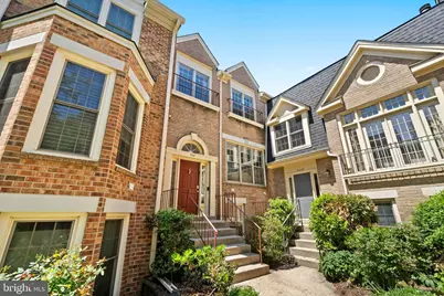 2237 Kings Garden Way, Falls Church, VA 22043 - Photo 2
