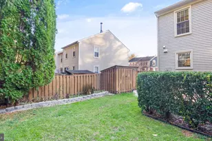 4453 Holly Ave, Fairfax, VA 22030 - Photo 48