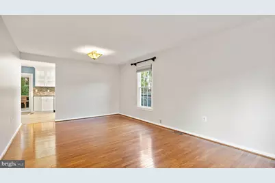 4453 Holly Avenue, Fairfax, VA 22030 - Photo 6