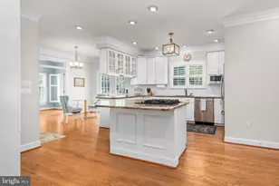 3707 Purks Ct, Alexandria, VA 22309 - Photo 4