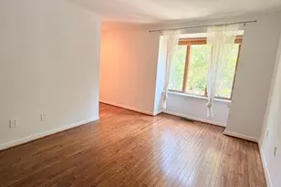 2071 Golf Course Dr, Reston, VA 20191 - Photo 20