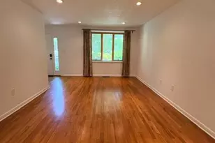2071 Golf Course Dr, Reston, VA 20191 - Photo 6