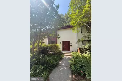 2071 Golf Course Drive, Reston, VA 20191 - Photo 2