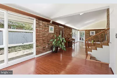 6811 Valley Brook Drive, Falls Church, VA 22042 - Photo 2