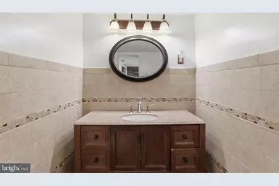 6811 Valley Brook Drive, Falls Church, VA 22042 - Photo 34