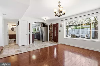 6811 Valley Brook Drive, Falls Church, VA 22042 - Photo 6