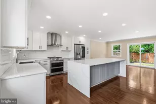 8118 Ainsworth, Springfield, VA 22152 - Photo 18