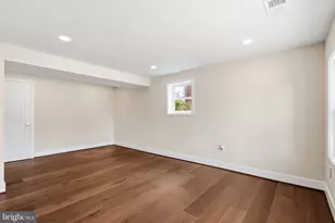 8118 Ainsworth, Springfield, VA 22152 - Photo 32