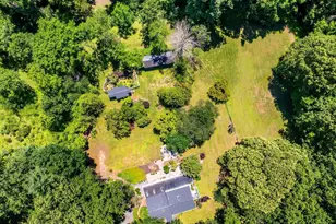 518 Goldsmith Ln, Great Falls, VA 22066 - Photo 10