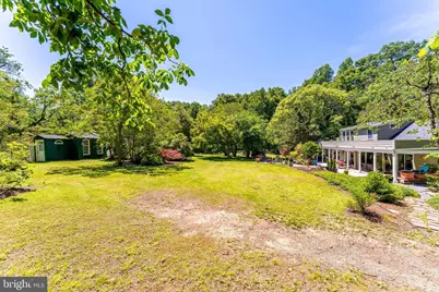 518 Goldsmith Lane, Great Falls, VA 22066 - Photo 18