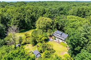 518 Goldsmith Ln, Great Falls, VA 22066 - Photo 2