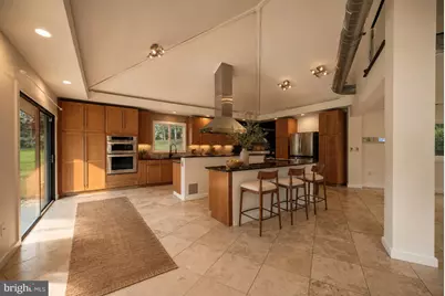 11208 Georgetown Pike, Great Falls, VA 22066 - Photo 2