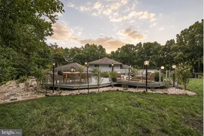11208 Georgetown Pike, Great Falls, VA 22066 - Photo 18