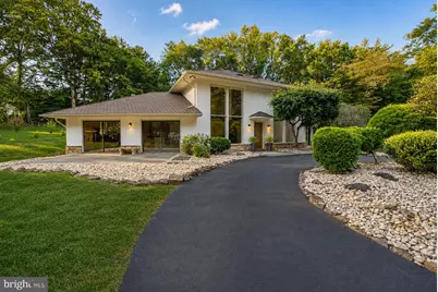 11208 Georgetown Pike, Great Falls, VA 22066 - Photo 1