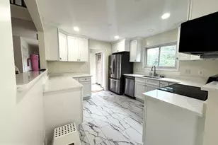 4507 Highland Green Ct, Alexandria, VA 22312 - Photo 6