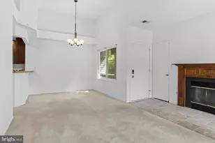 11735 Summerchase Cir, Reston, VA 20194 - Photo 4