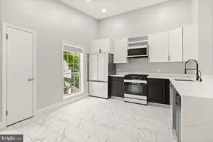 7753 Willow Point Dr, Falls Church, VA 22042 - Photo 6