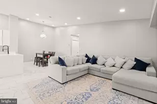 7753 Willow Point Dr, Falls Church, VA 22042 - Photo 16