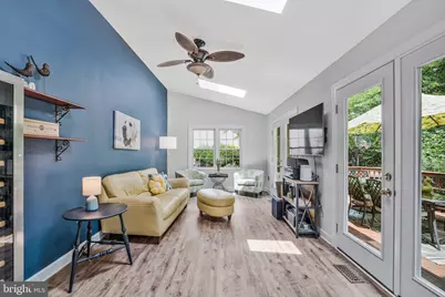 15541 Eagle Tavern Lane, Centreville, VA 20120 - Photo 10