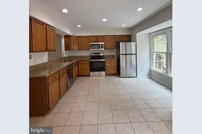 8442 Springfield Oaks Drive, Springfield, VA 22153 - Photo 6