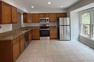 8442 Springfield Oaks Dr, Springfield, VA 22153 - Photo 6