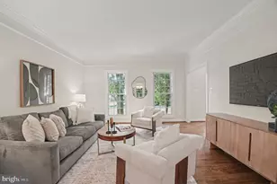 6356 Lee Forest Path, Centreville, VA 20120 - Photo 4