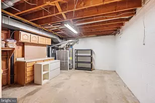 1919 Youngblood St, McLean, VA 22101 - Photo 36