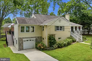 1919 Youngblood St, McLean, VA 22101 - Photo 2