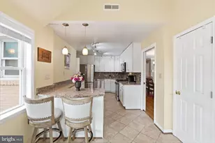 1919 Youngblood St, McLean, VA 22101 - Photo 8