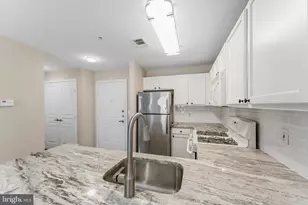 12000 Market St, Reston, VA 20190 - Photo 10