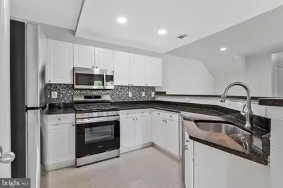11355 Aristotle Drive #8-413, Fairfax, VA 22030 - Photo 4