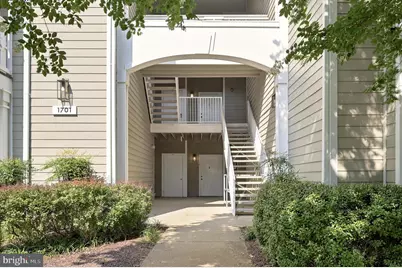 1701 Lake Shore Crest Drive #16, Reston, VA 20190 - Photo 4