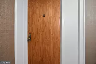 1800 Old Meadow Rd, McLean, VA 22102 - Photo 20