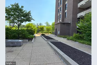 1800 Old Meadow Road #101, McLean, VA 22102 - Photo 8