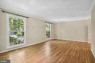 1510 Chatham Colony Ct, Reston, VA 20190 - Photo 4
