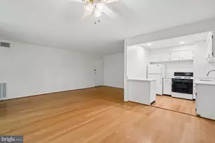 4345 Ivymount Ct, Annandale, VA 22003 - Photo 6