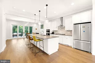 4505 Plateau Dr, Fairfax, VA 22030 - Photo 4