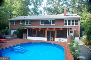 3152 Holmes Run Rd, Falls Church, VA 22042 - Photo 22