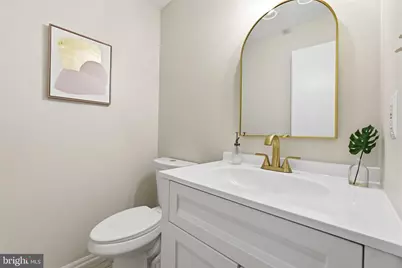 7362 Silver Pine Drive, Springfield, VA 22153 - Photo 8