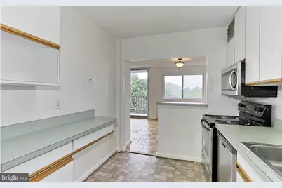 2059 Huntington Avenue #1106, Alexandria, VA 22303 - Photo 12