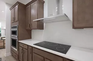 2718 River Birch Rd, Herndon, VA 20171 - Photo 2