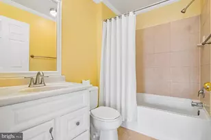 8304 Duck Hawk Way, Lorton, VA 22079 - Photo 18