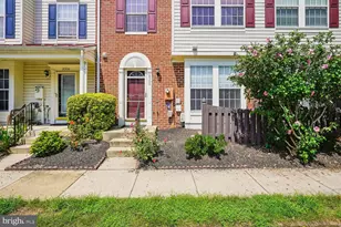 8304 Duck Hawk Way, Lorton, VA 22079 - Photo 2