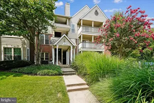12161 Penderview Terrace, Fairfax, VA 22033 - Photo 4