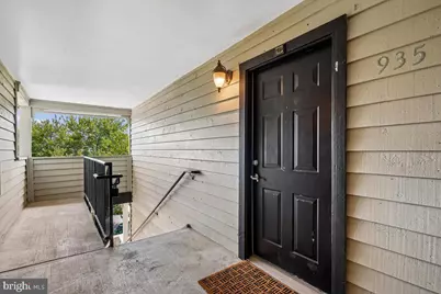 12161 Penderview Terrace #935, Fairfax, VA 22033 - Photo 6