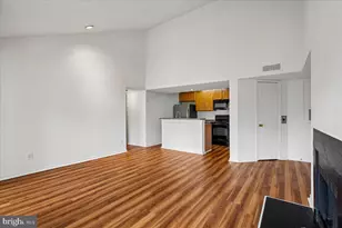 12161 Penderview Terrace, Fairfax, VA 22033 - Photo 10