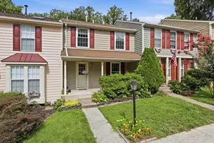 1563 Autumn Ridge Cir, Reston, VA 20194 - Photo 1