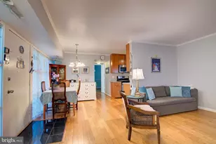 4909 Americana Dr, Annandale, VA 22003 - Photo 10