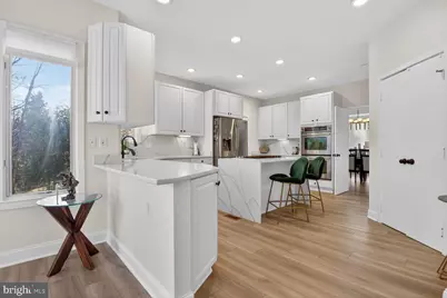 11300 Water Pointe Circle, Reston, VA 20194 - Photo 14